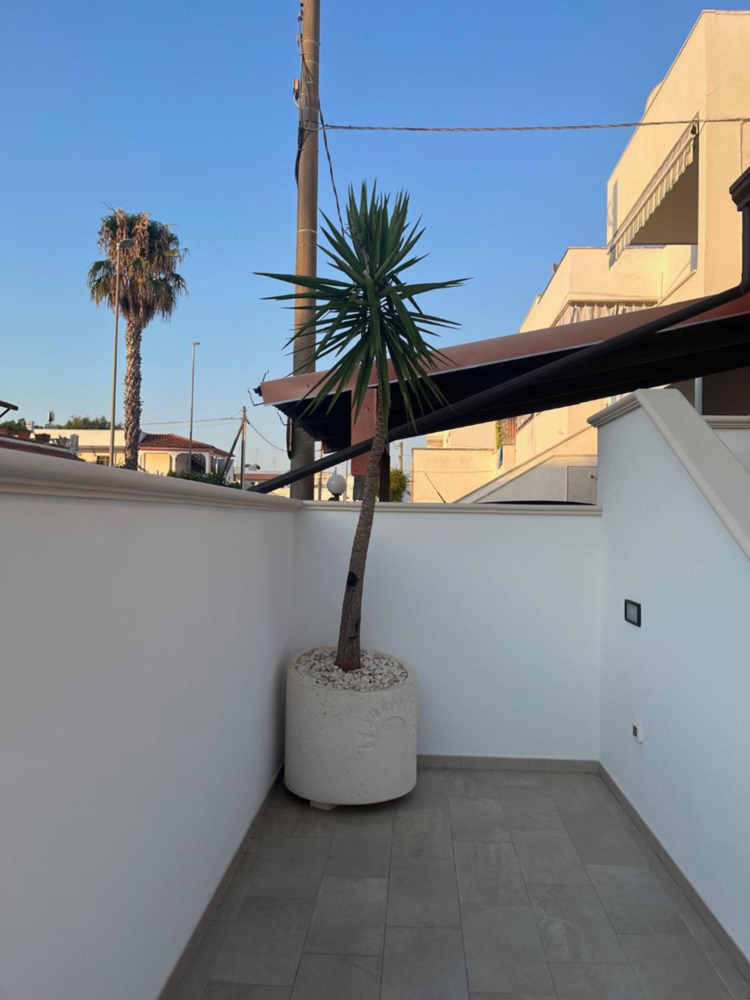 Villa Ticia A 100 Metri Dalla Spiaggia Con Parcheggio Privato Lido Marini Exterior foto